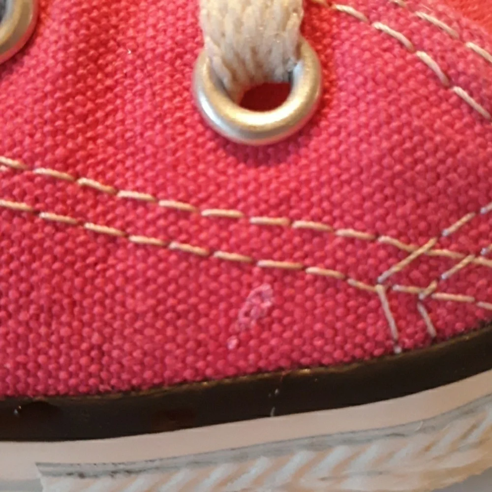 Pink Converse All Star size 3